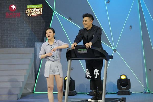 “妻控”陈龙“发难”胡歌  与朱孝天暧昧交勺