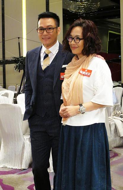 《全职没女》香港开机  大批记者探班张兆辉