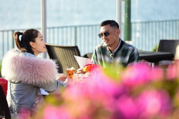 《我们相爱吧》周冬雨频出奇招  怒刷观众好感