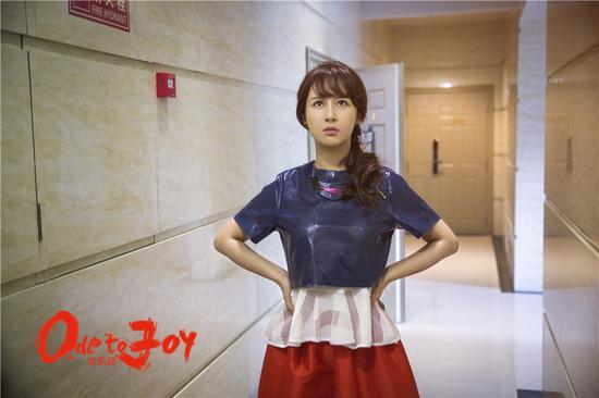 《欢乐颂》：邱莹莹是一个大写的灾难 