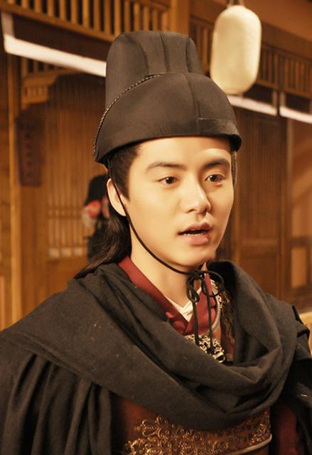 《辣妈俏爸》开播 萌捕快马天宇遭遇上任危机