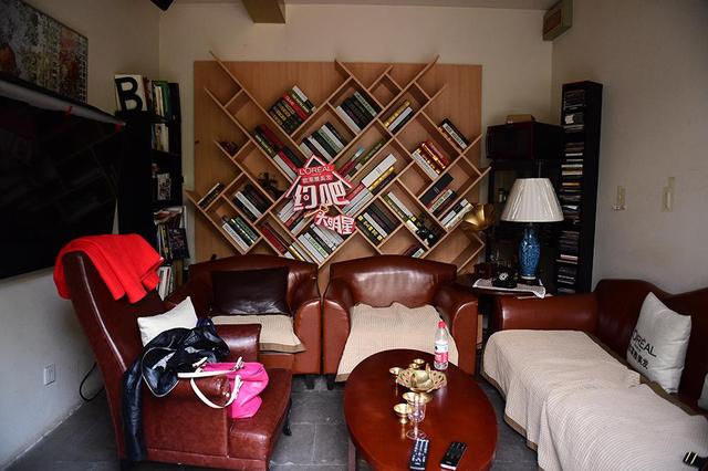 你们围观阮经天魏晨 我们潜入后方找到他们老巢