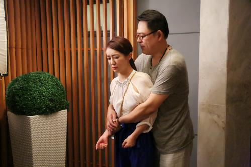 姜尘“小三”引社会现象 《头号前妻》话题升级