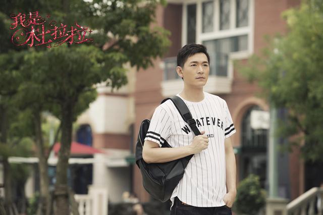 朱泳腾“零压力”牵手戚薇  共谱青春校园恋歌