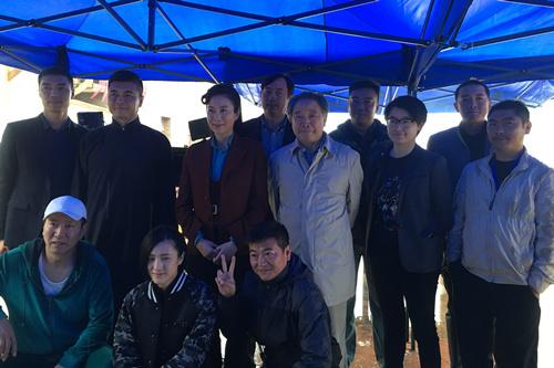 张博宇出席《半步之遥》开机仪式 将演谍战戏