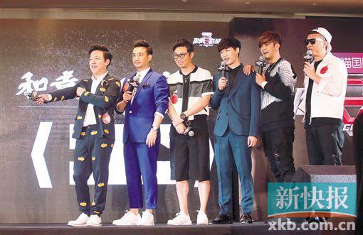 黄渤批黄磊“道貌岸然” 黄磊爆黄渤是话痨 