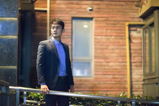 《欢乐颂》张陆爱情惹争议 网友：不是渣男代表