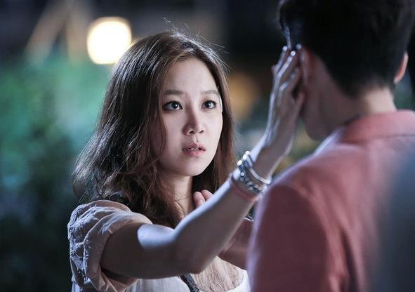 因为她，我竟追了一部狗血的国产偶像剧！