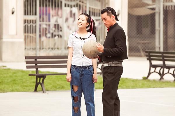 种丹妮新剧将播 搭档刘诗诗郑恺演绎青春虐恋