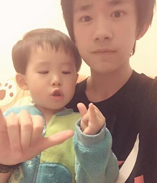 求助：阮经天在担心家里的猫 魏晨吐槽北京交通