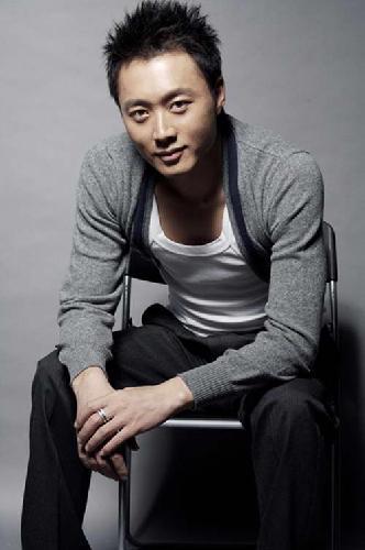 沈晓海做客《马兰花开》 讲述戏里戏外侠客情