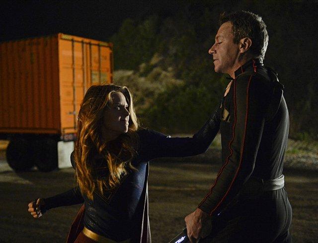 为吸引年轻观众 《女超人》第二季或转至CW播出