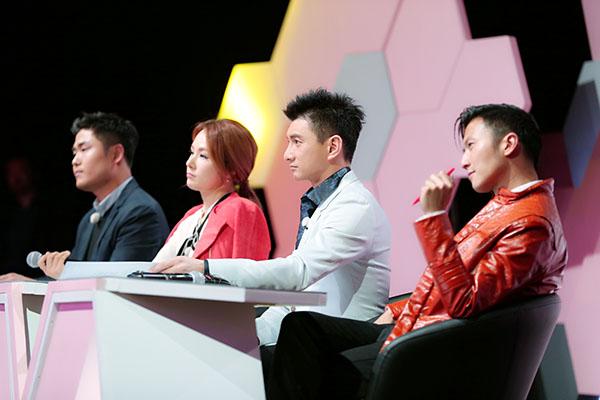 《蜜蜂》赴韩PK斩高收视 吴奇隆暖男本色获关注