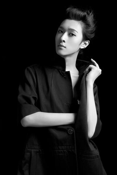 电视猫综艺先锋汇  赵一铭“越作越嗨”变装惊艳