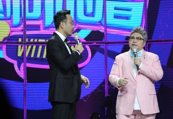 韩红变身段子手成气氛担当 韩涵组合cp“出道”