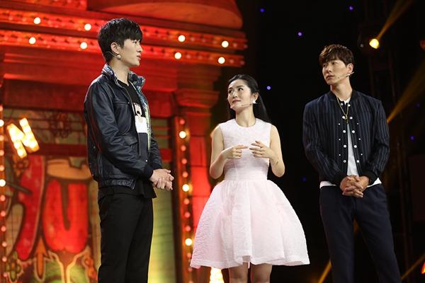 张亮谈儿女自嘲地位低  谢娜鼓励：争取超保姆