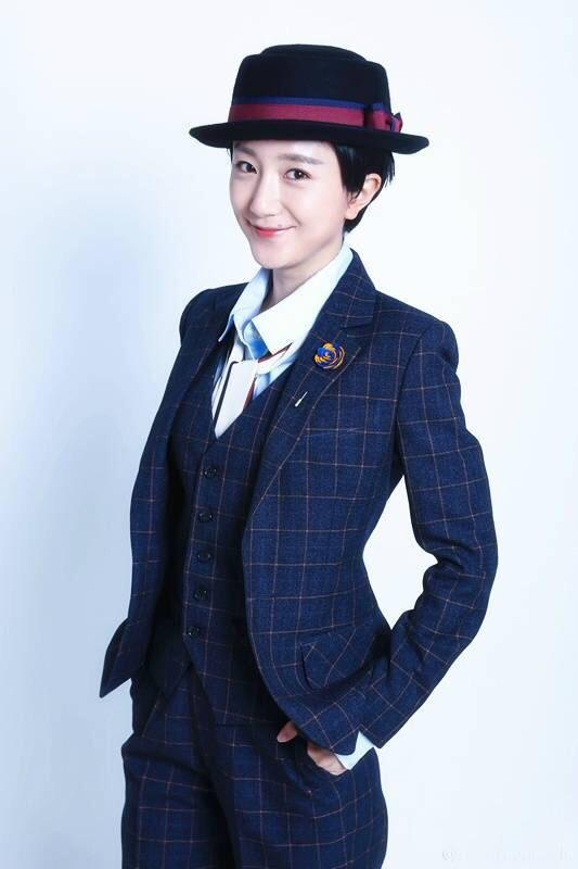 《一剑横空》横店热拍 李倩变身民国小公子