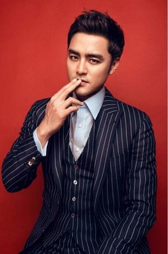 《最强女团》曝概念海报 明道携女团强劲来袭