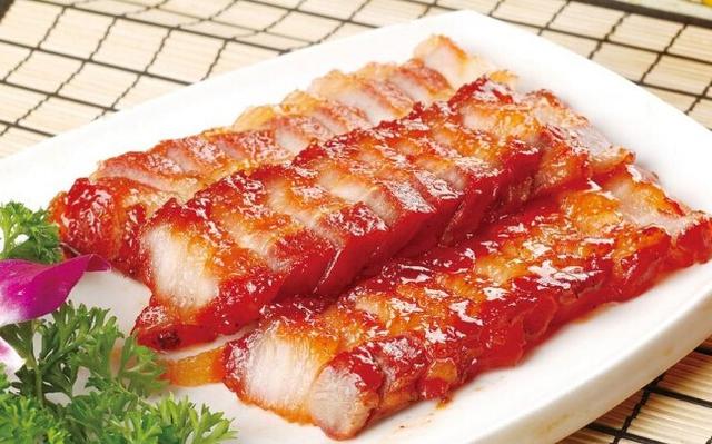 撒贝宁家庭地位首度曝光 撒白甜你也有今天