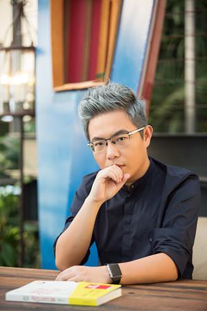 买单王陆琪上“新菜” 鲜肉都敏俊惹全场尖叫