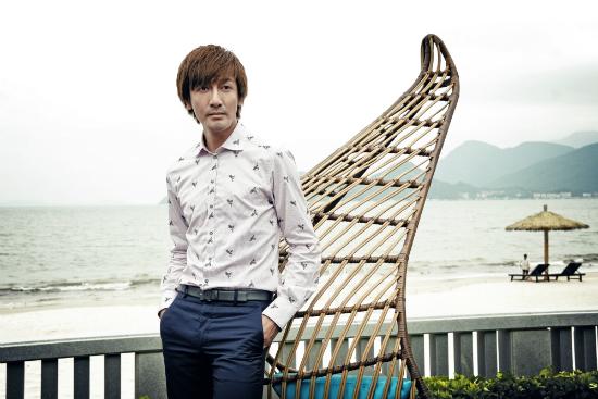 电视剧《新海》欢乐探班 张鲁一式幽默不分国界