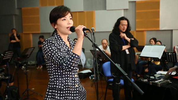 收视一姐不务正业 刘涛跨界玩综艺真是好事吗