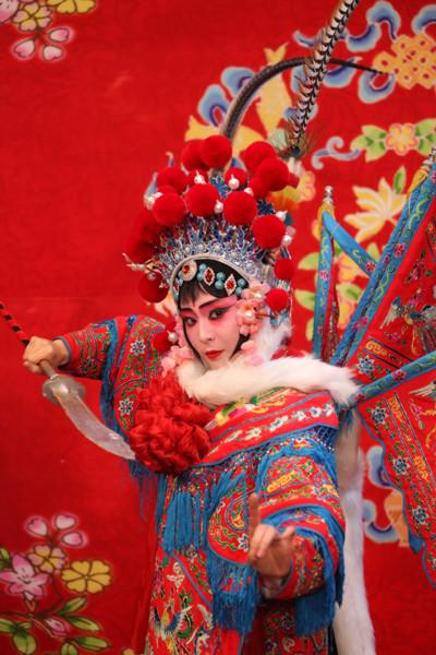 高叶主演“民国刀马旦” 为《李三枪》练花枪