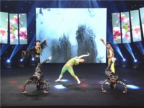 《群英会》揭密史上真实的“迷踪大侠霍元甲”