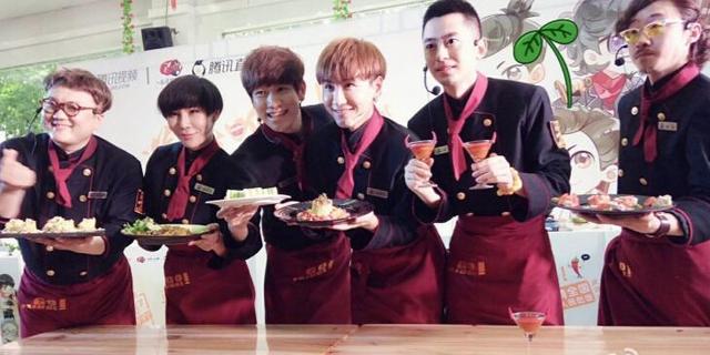 撒贝宁家庭地位首度曝光 撒白甜你也有今天