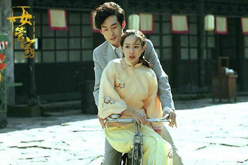 张钧甯刘欢《女管家》初相聚 演绎民国爱恋