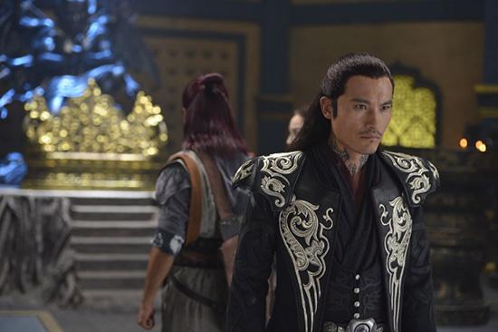 耿乐新片演绎最“邪”魔尊 以身诠释“帝王攻”