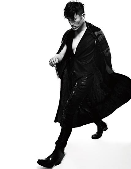 耿乐新片演绎最“邪”魔尊 以身诠释“帝王攻”