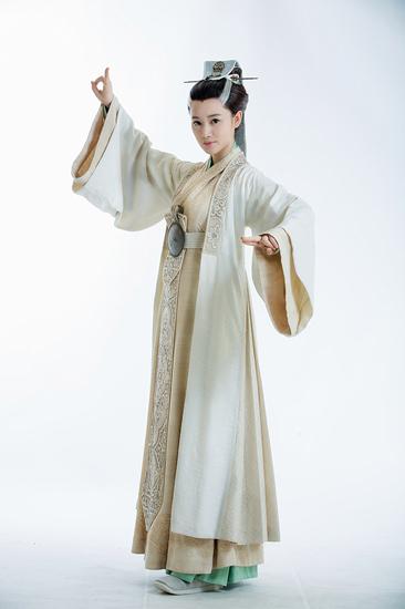 小土豆郭晓婷回归演奶奶 《云之凡》燃情返荧屏