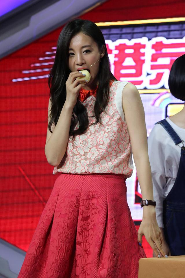 史上最“黑暗”现场 嘉宾观众齐煲“毒鸡汤”