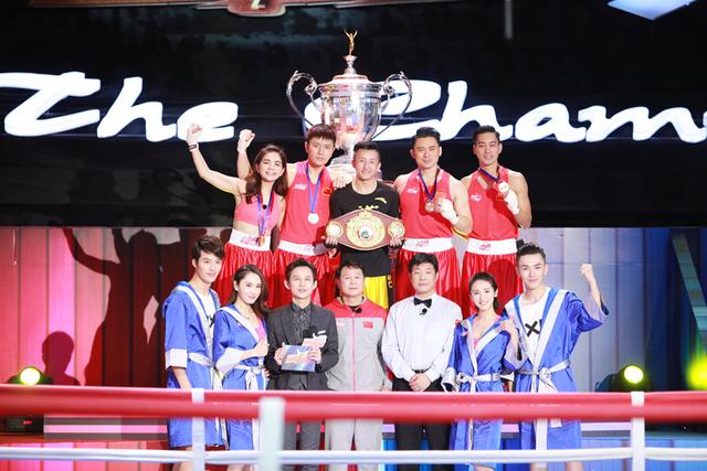 《来吧冠军》邹市明彰显勇敢心 硬汉柔情催人泪