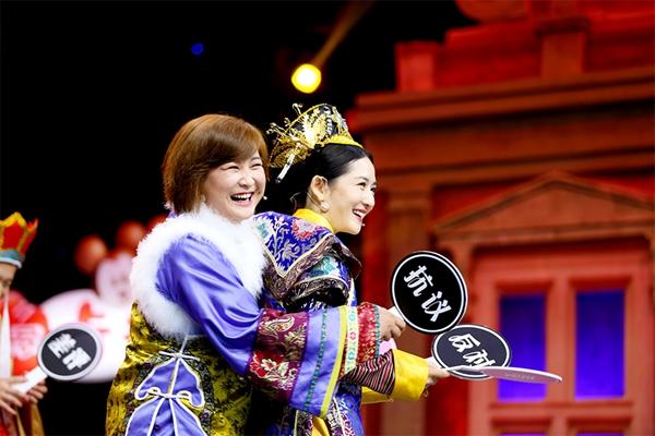 贾玲《娜说》“表白”张杰遭谢娜“追杀”求饶