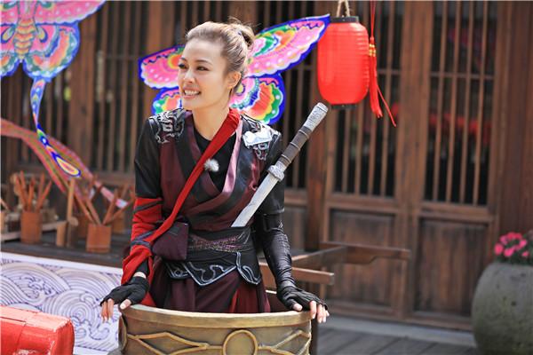 《全员2》走失歌坛女神 竟抓获广场舞容祖儿