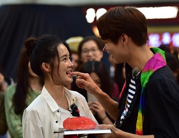 《我们相爱吧》李沁撩大勋 撩汉沁教你幸福之道