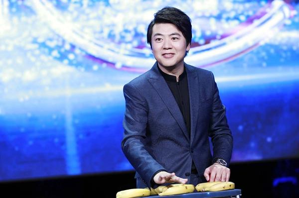 撒贝宁婚后主持首秀 自称“文科生中的理工男”