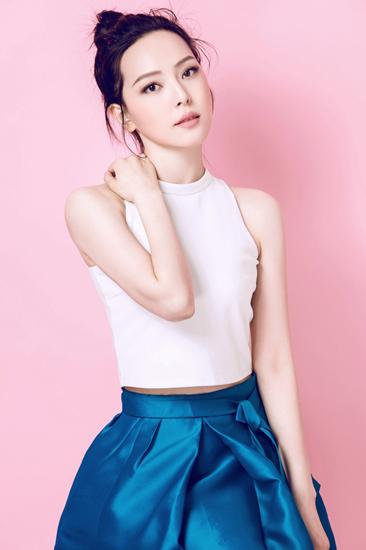 刘佳《生活有点甜》扮纯情教师 冯巩牵线玩闪婚