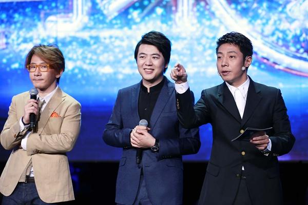 《加油！向未来》撒贝宁婚后主持秀被称心机boy