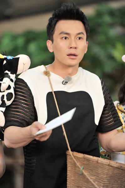 《跑男》上演十二生肖传 李晨变李大牛烧脑来袭