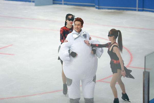 杜淳变萌大白遭“袭胸” 与ELLA成“任务王CP”