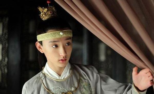 《放开我北鼻》3日起直播 马天宇Henry“撩娃”