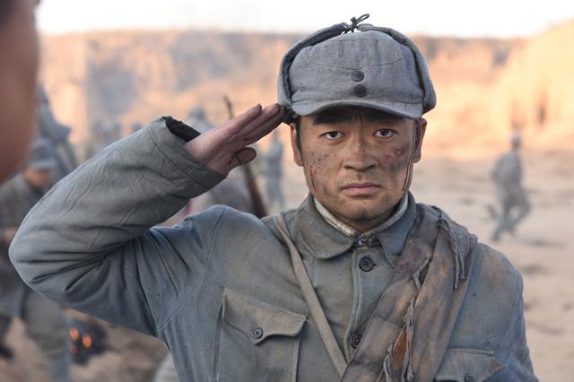 《彭德怀元帅》热播 宿宇杰抗战版“许三多”