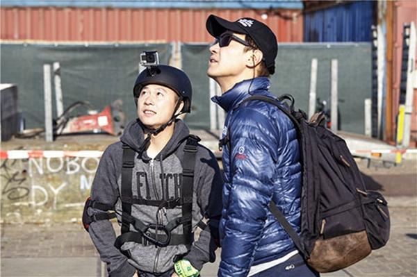 逗趣！非凡好搭档李小鹏与黎明赶鹅还玩甜蜜蜜