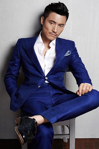 “魔尊”耿乐新剧忙不停 组完CP变身表情包