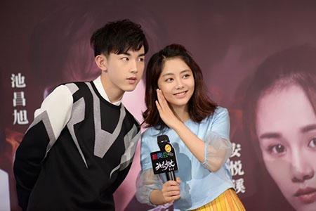 郭俊辰亮相 《旋风少女2》见面会贡献表情包