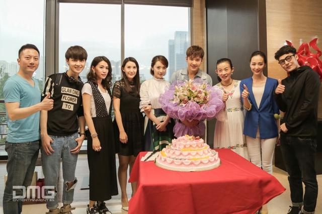 高云翔《不婚》戏里抗婚戏外当爹 事业家庭丰收