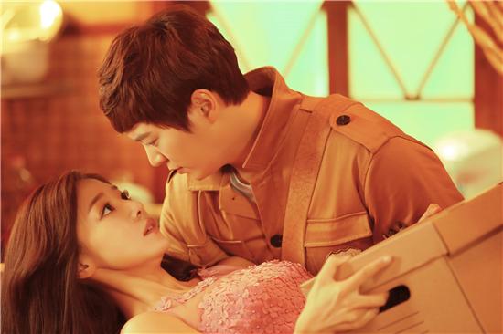 《爱情也包邮》周元pk乔振宇 冰火之争一触即发